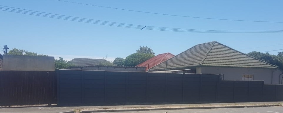 3 Bedroom Property for Sale in Lansdowne Western Cape